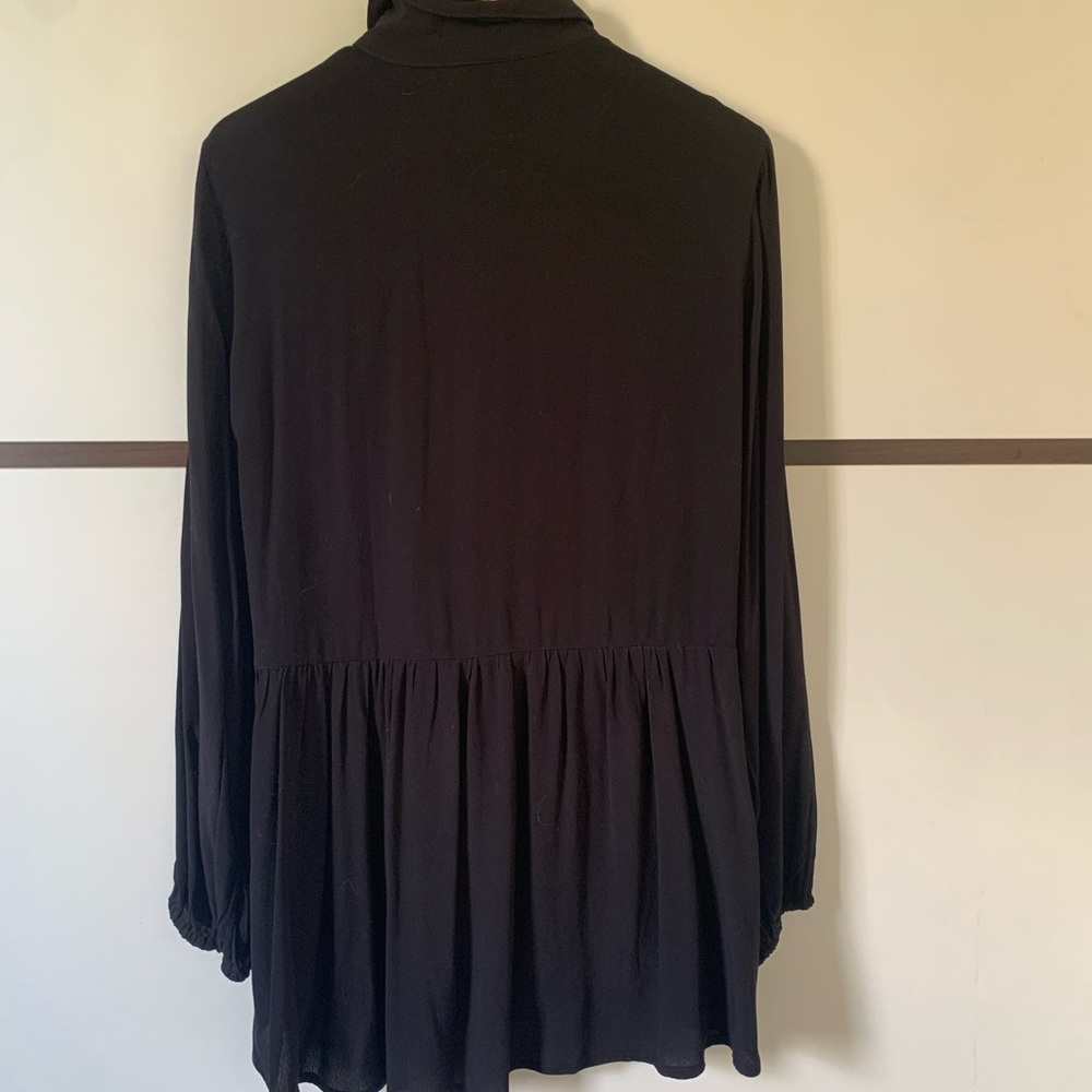 FARM Rio Made In Brazil Black Button-Down Blouse - Picture 2 of 2